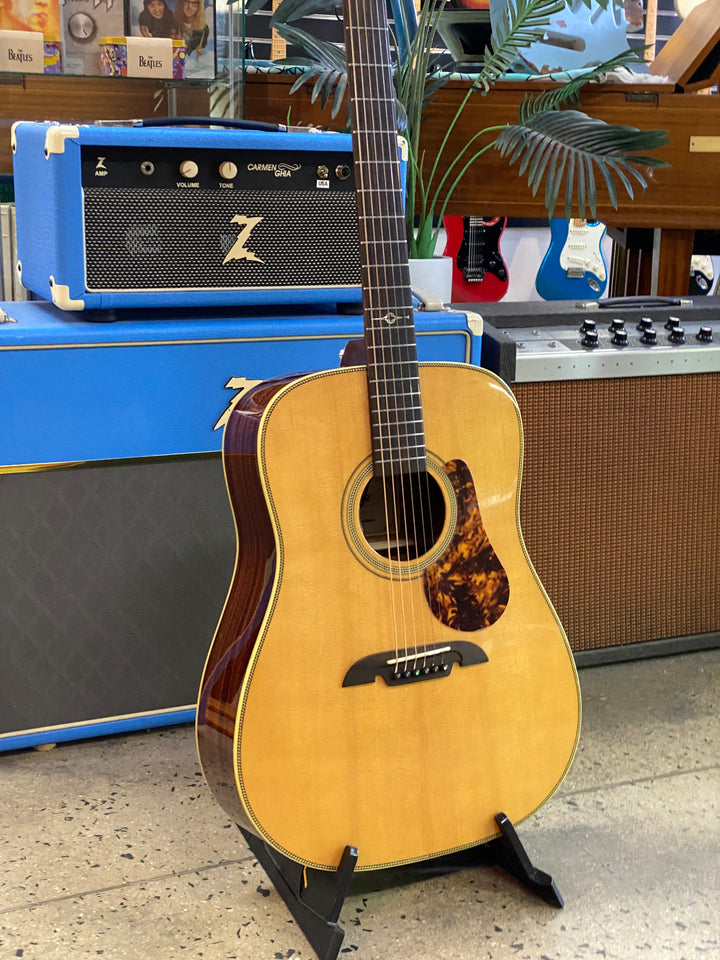 Alvarez MD60E Herringbone Dreadnought w/pickup w/bag ***pre loved***