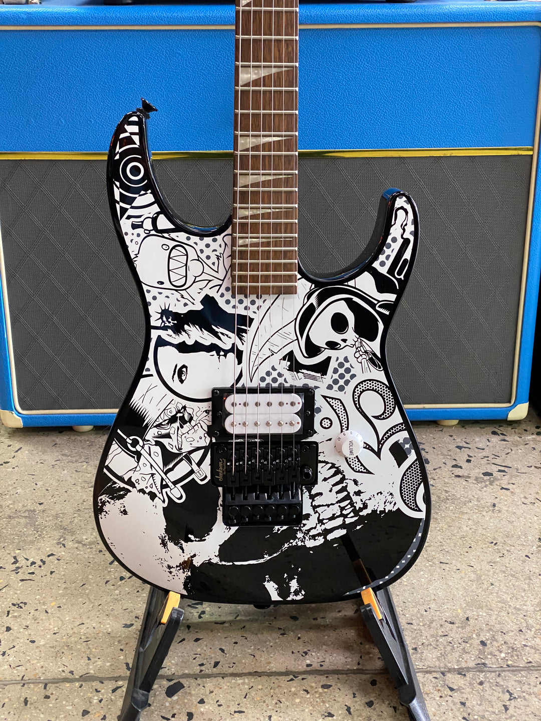 Jackson X Series Dinky DK1 H | Skull Kaos