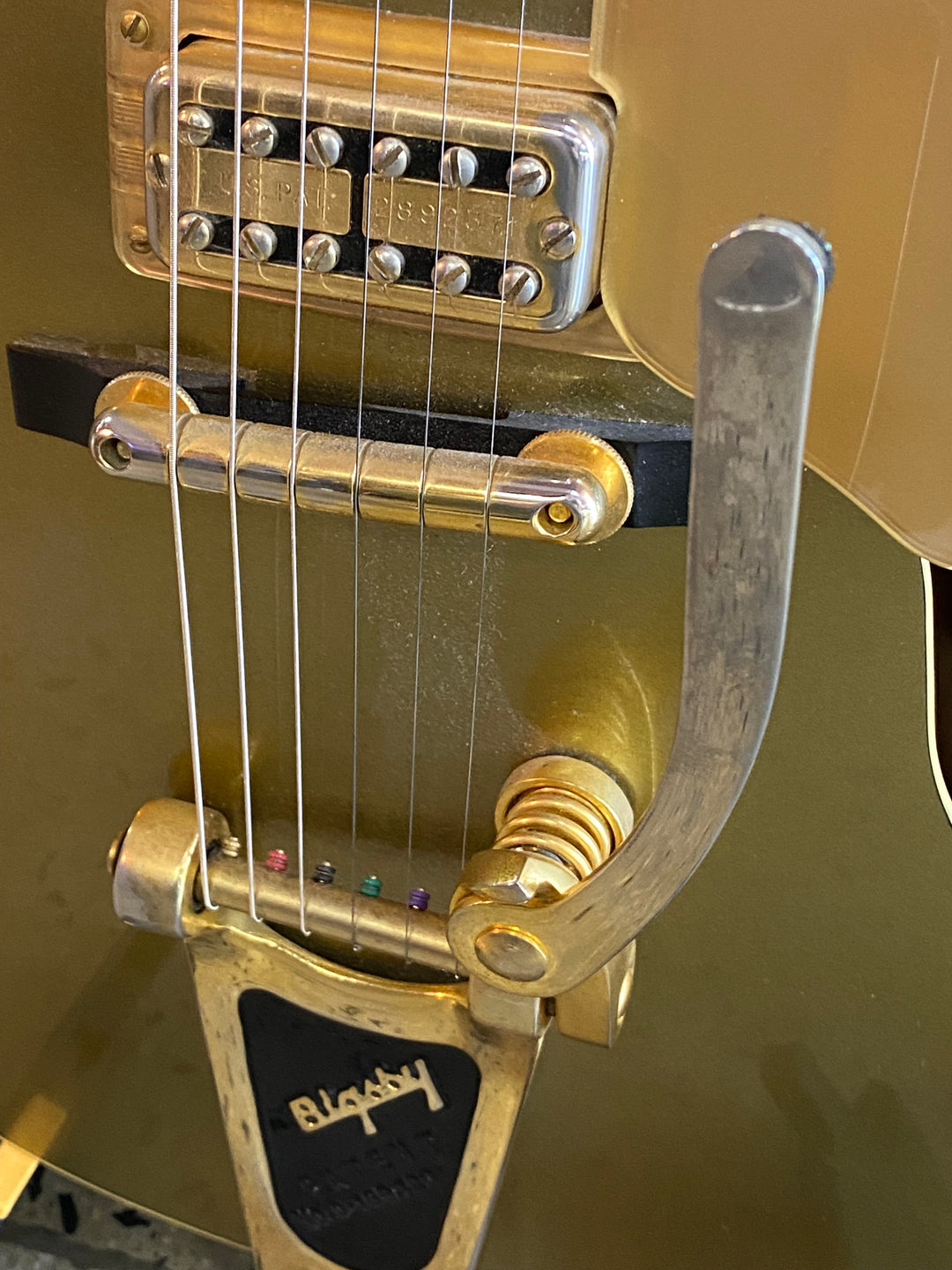 Gretsch 2004 Golden Anniversary G6120GA w/case ***pre loved***