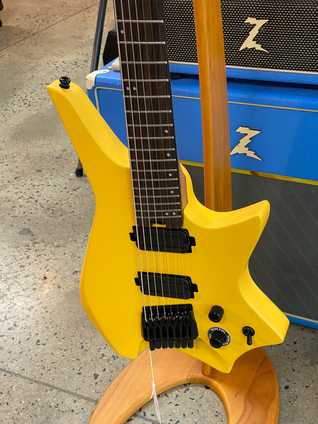 Hils HZ7 Multiscale 7 String Headless Electric Guitar | Satin Honey