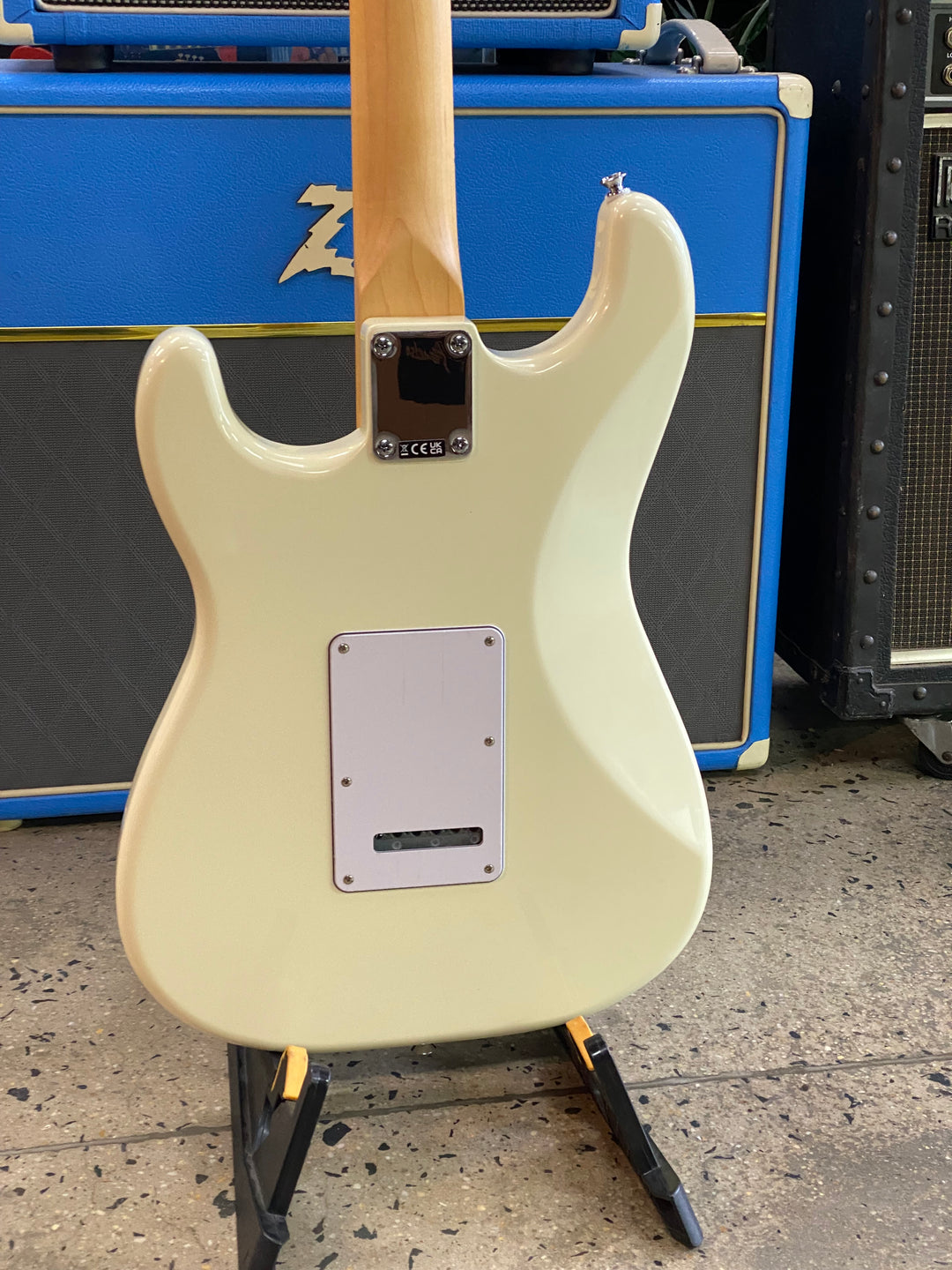 Fender Standard Stratocaster | Olympic White