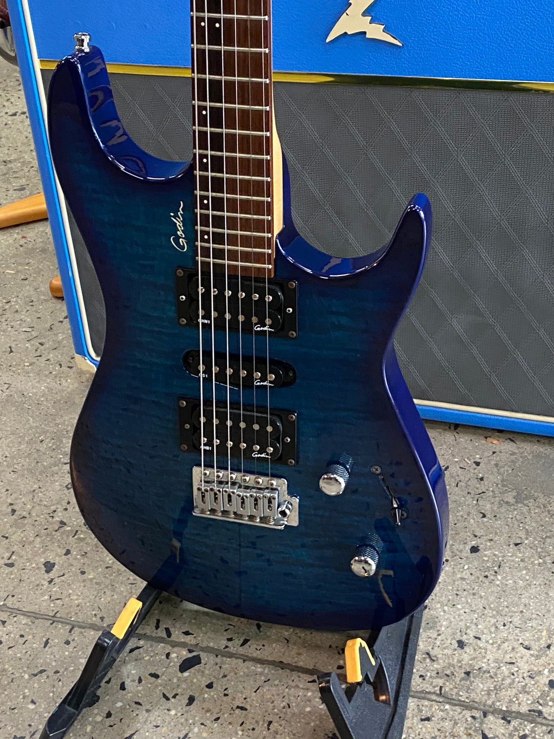 Godin Freeway Classic w/bag | Blue ***pre loved***