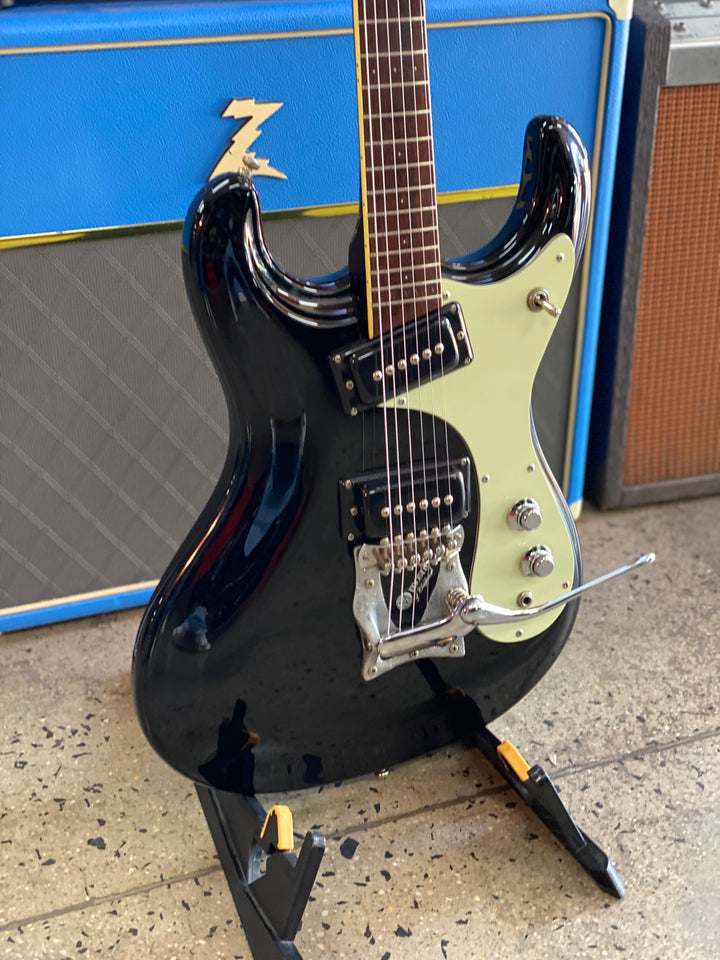 Mosrite MIJ Reissue Ventures w/case | Black ***pre loved***