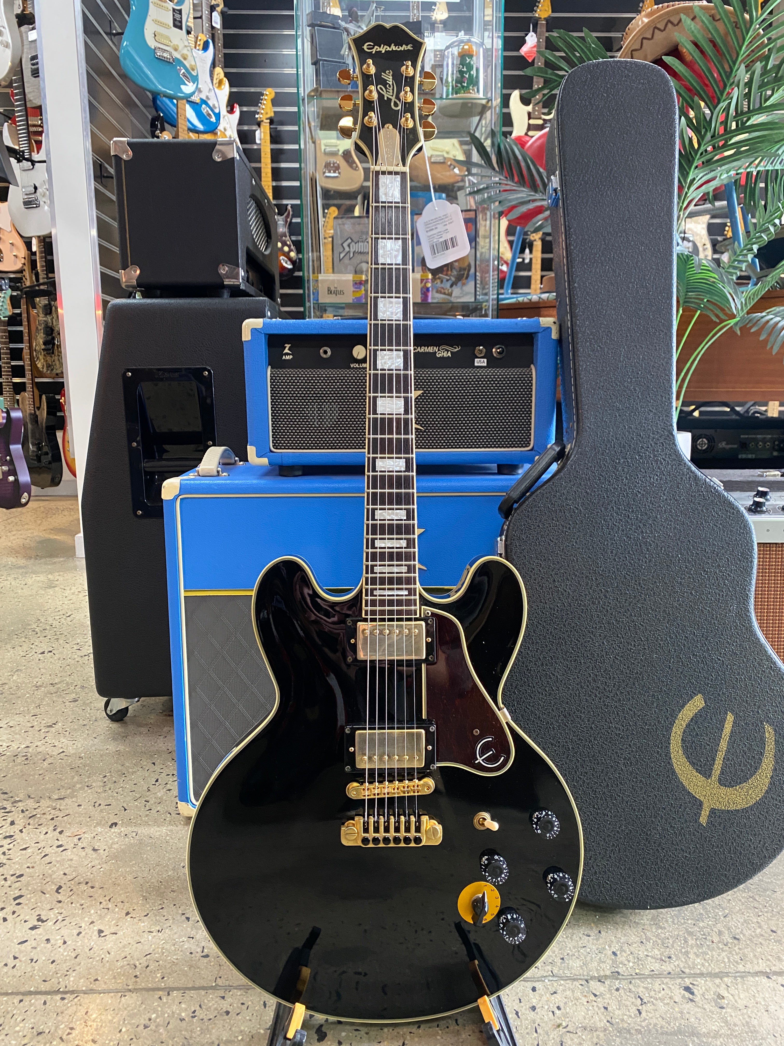 Epiphone 2000 Lucille w/case | Ebony ***pre loved*** – A&B Musical