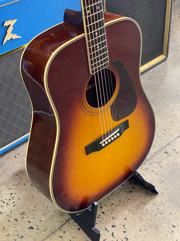 Morris M-512S MIJ Dreadnought Acoustic Guitar Sunburst W/bag **Pre Loved***