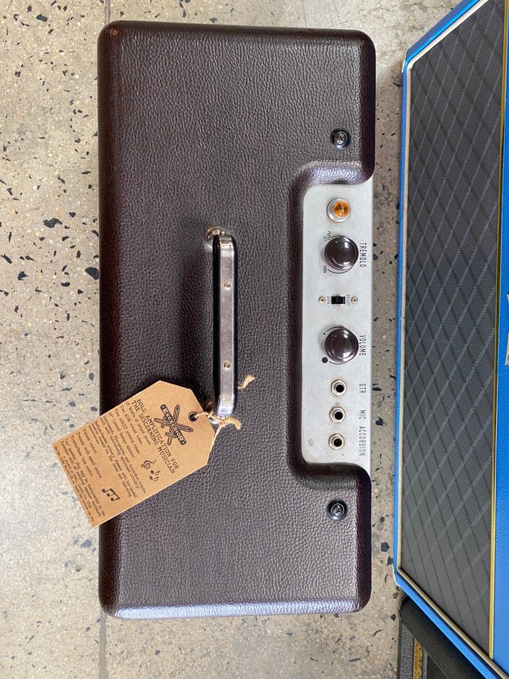 Fender Excelsior Pawn Shop Series 13-Watt 1x15" Guitar Combo W/cover ***Pre Loved***