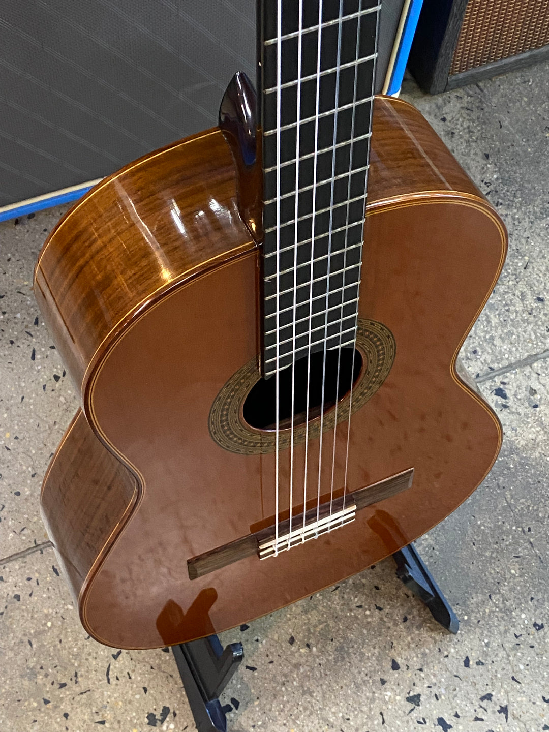 Guild 1976 MK V Classical Guitar wcase ***pre loved***