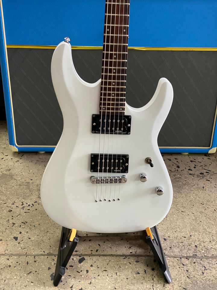 Schecter C-6 Deluxe | Satin White