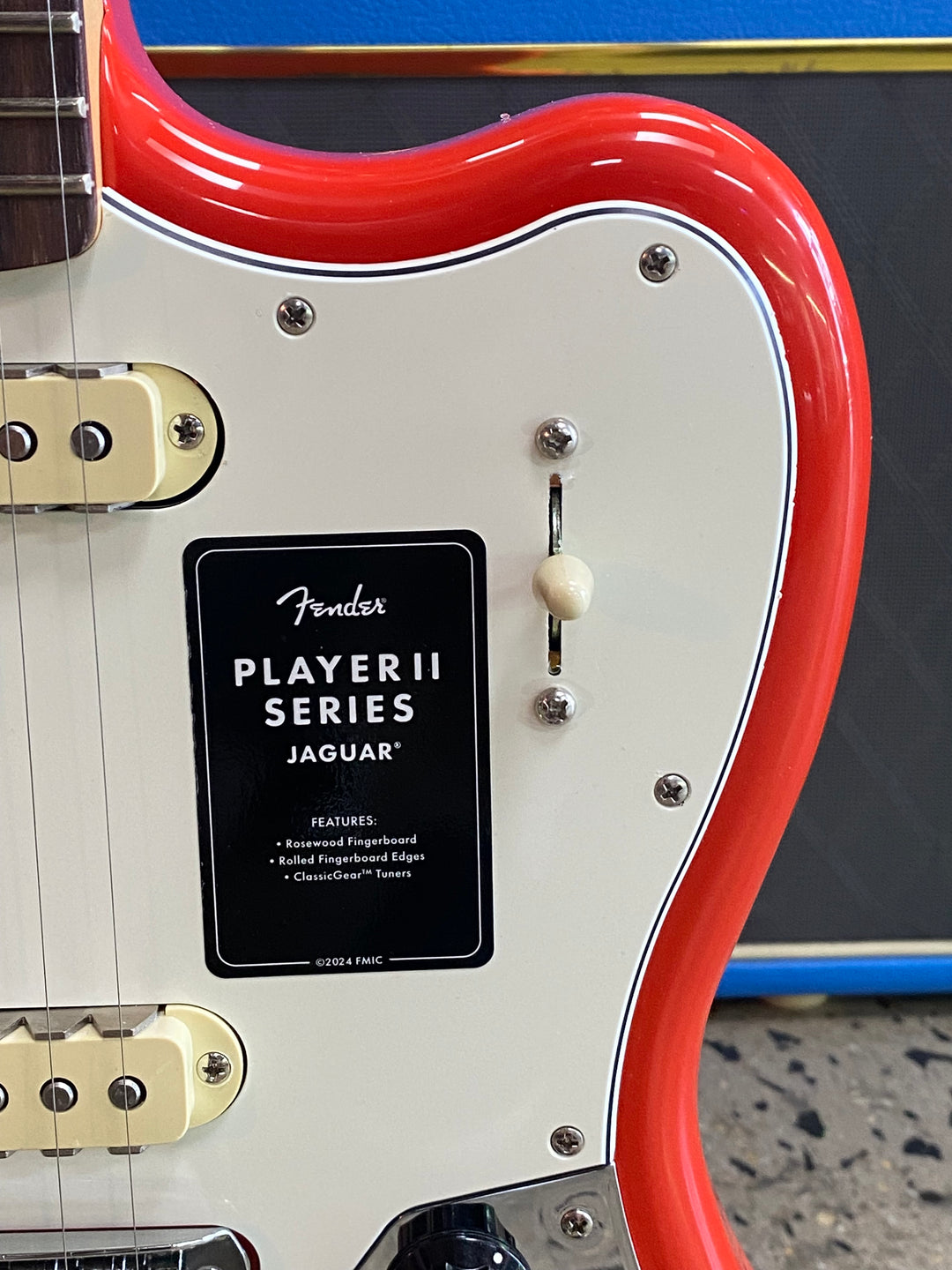 Fender Player II Jaguar Rosewood Fingerboard | Coral Red