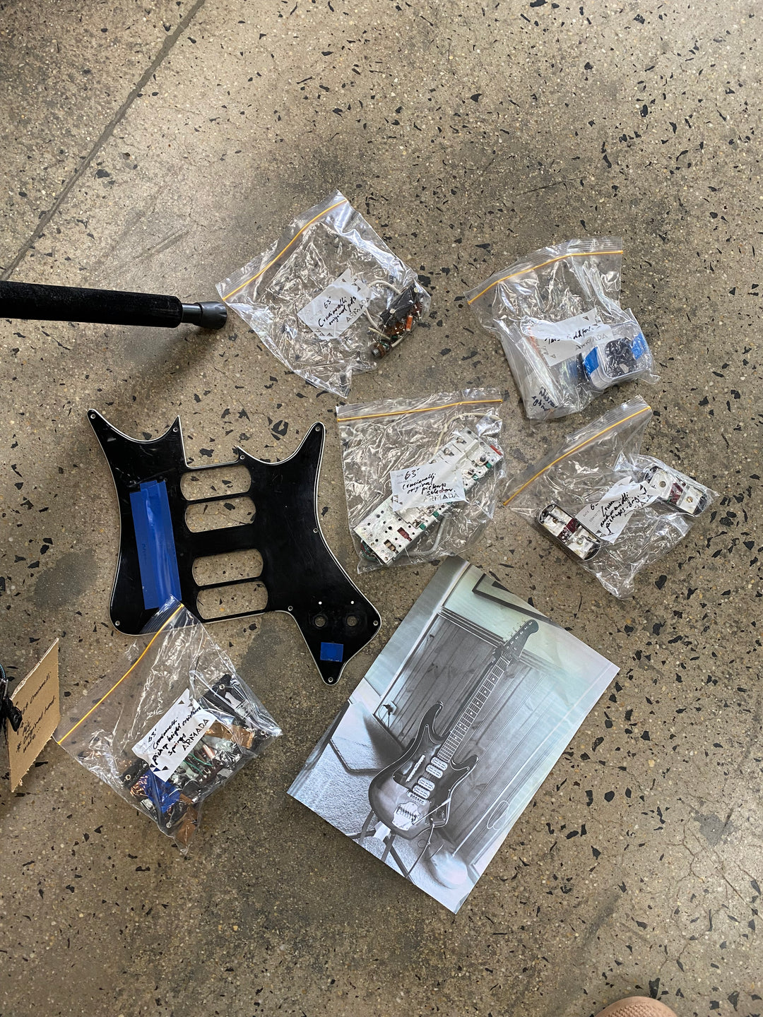 Cruscianelli Electric Guitar 1964 Elli Sound 4V *Modded* ***pre loved***