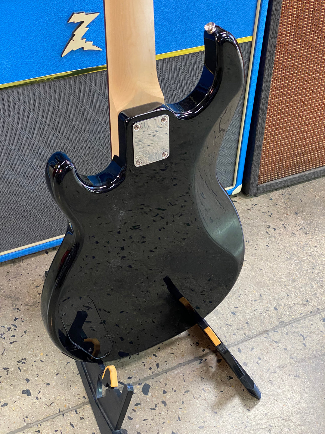 Yamaha BB235 Broadbass 5 String | Black ***pre loved***