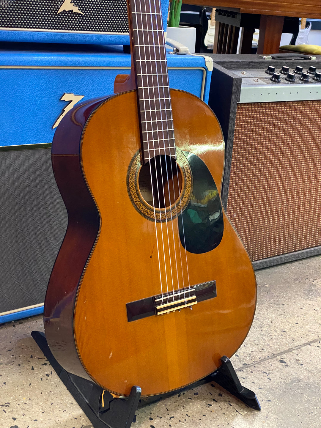 Yamaha G-225A Classical Guitar w/bag ***pre loved***