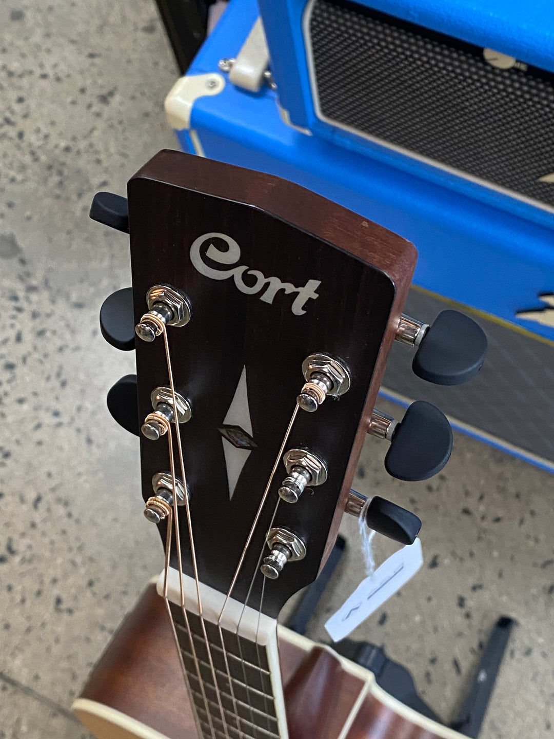 Cort MR710F Acoustic Electric w/hardcase ***Pre Loved***