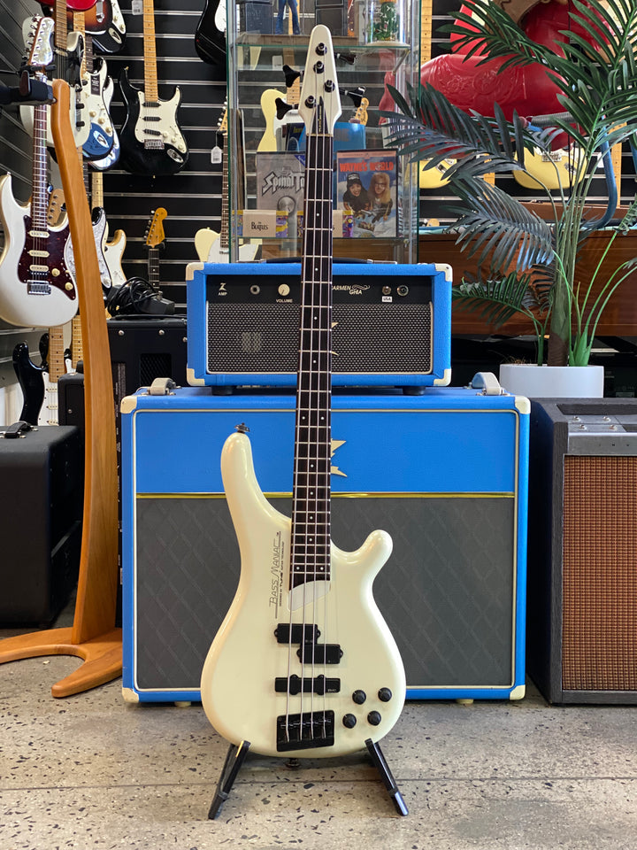 Bass Maniac by Tune Active Bass Guitar wbag | White ***pre loved***