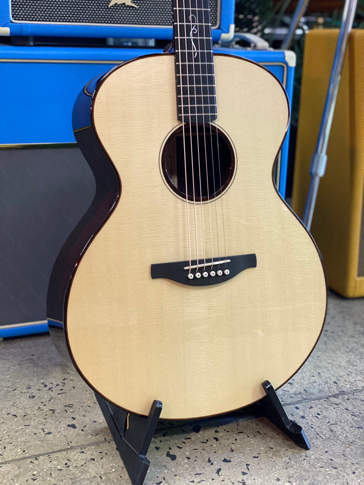 Fenech Guitars Masterbuilt MBGA Madagascar Bois De Rosa Acoustic