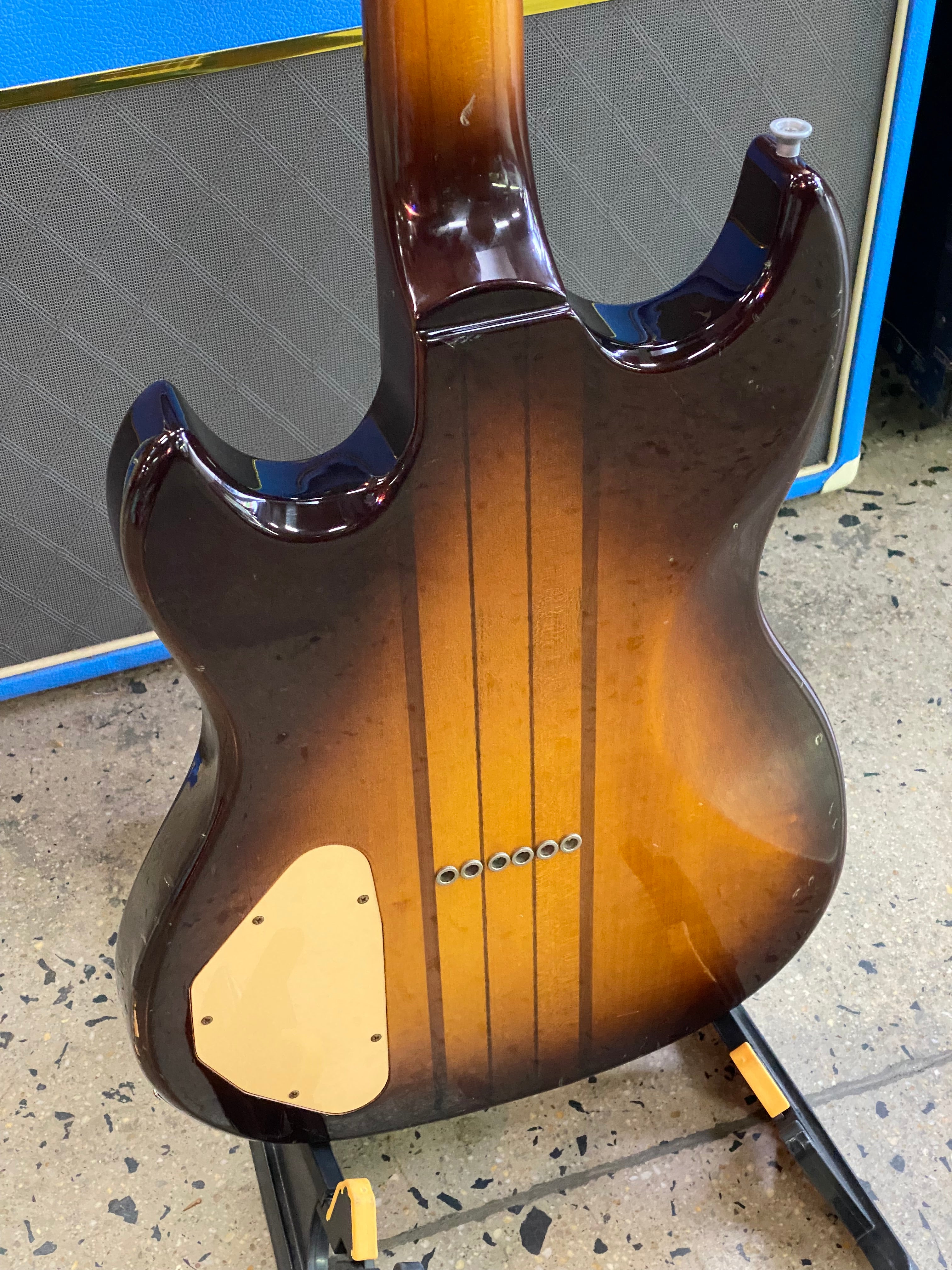 Aria Pro II 1981 TS-400 Tri-Sound Series W/bag ***pre loved