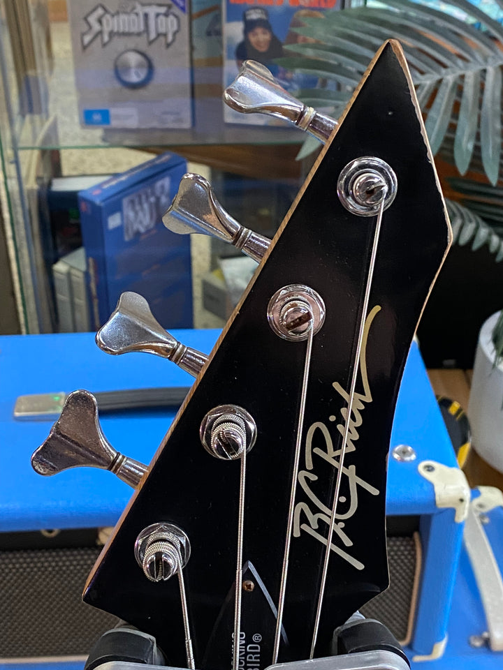 BC Rich Mockingbird Bass 'Class Axe Build' w/bag | White **pre loved**