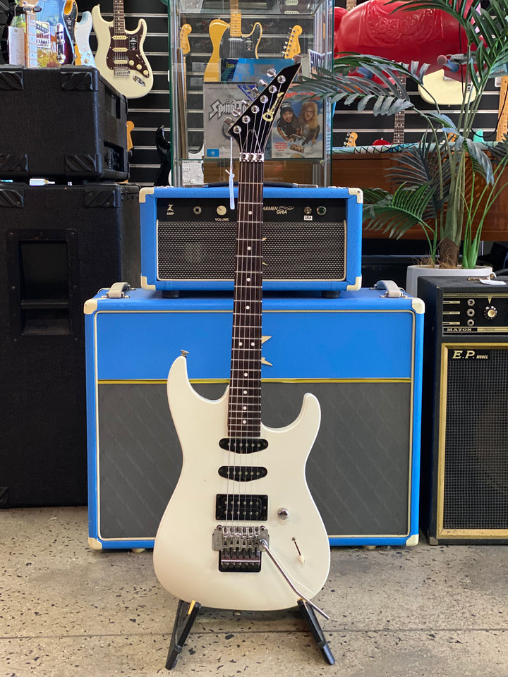 Charvel DK-055 w/bag | White **pre loved**