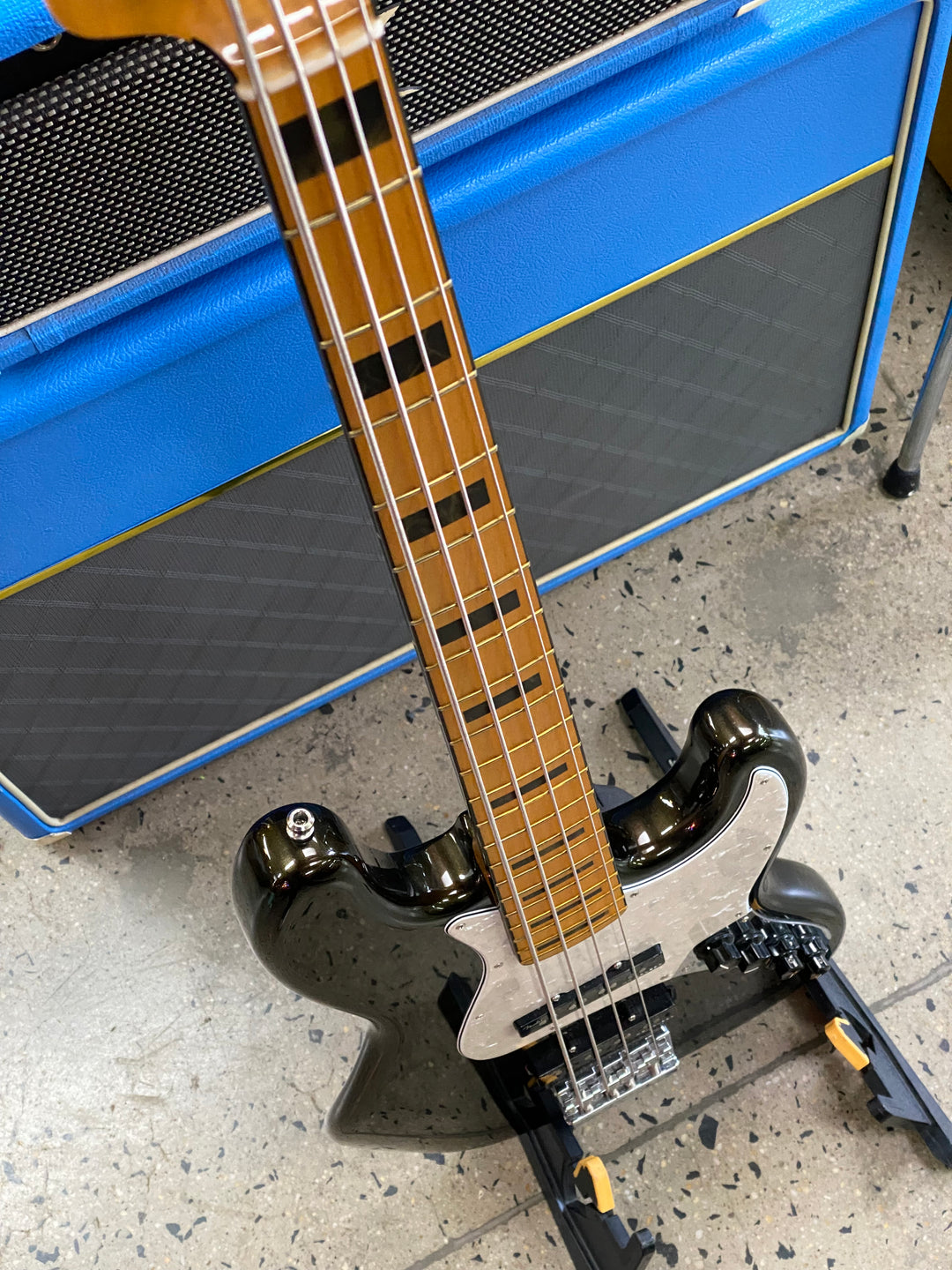 Fender 2022 Ultra Jazz Bass *modded* | Texas Tea ***pre loved***