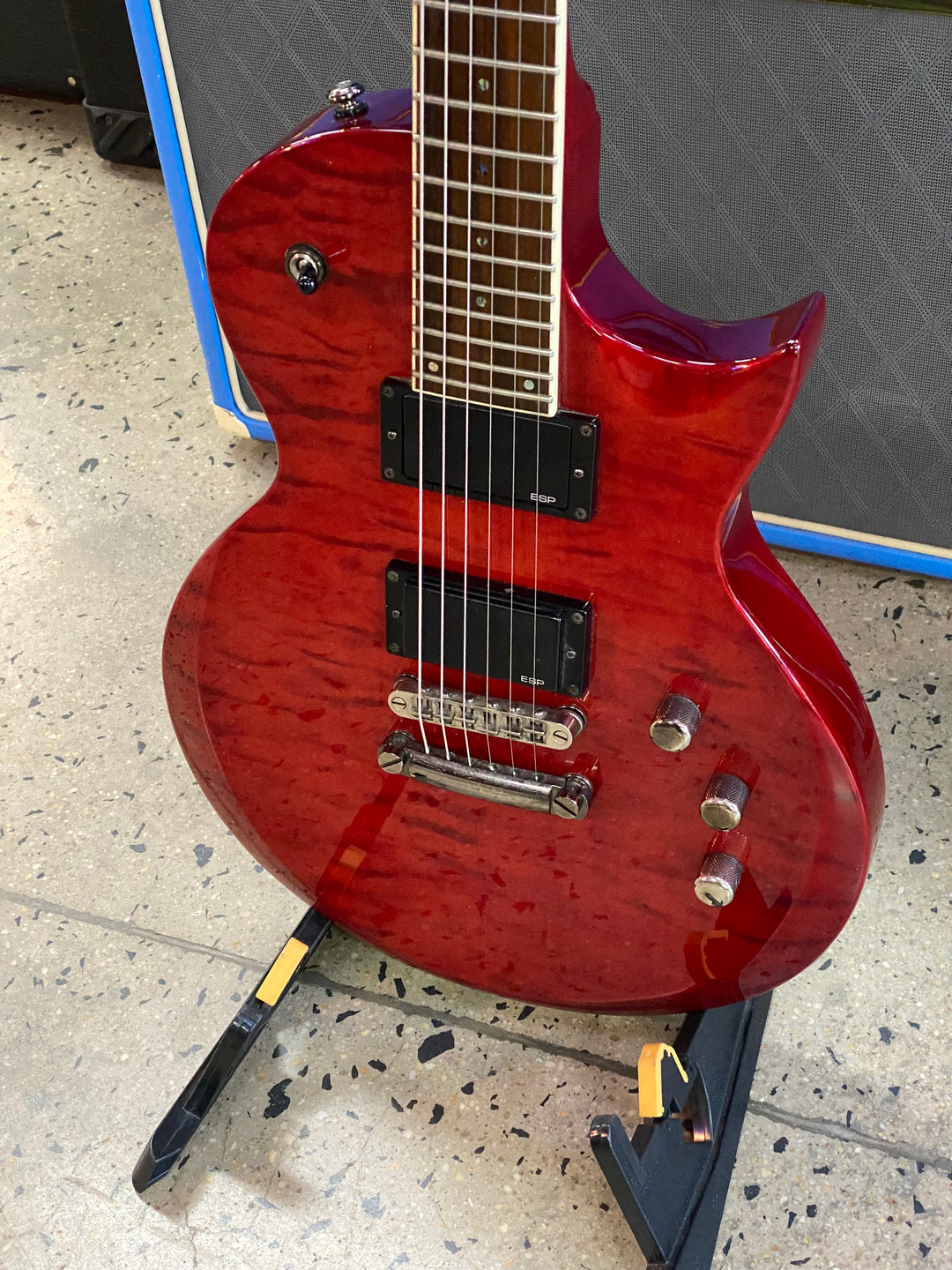 LTD Guitars EC-200QM Quilt Maple w/case | Black Cherry ***pre loved***