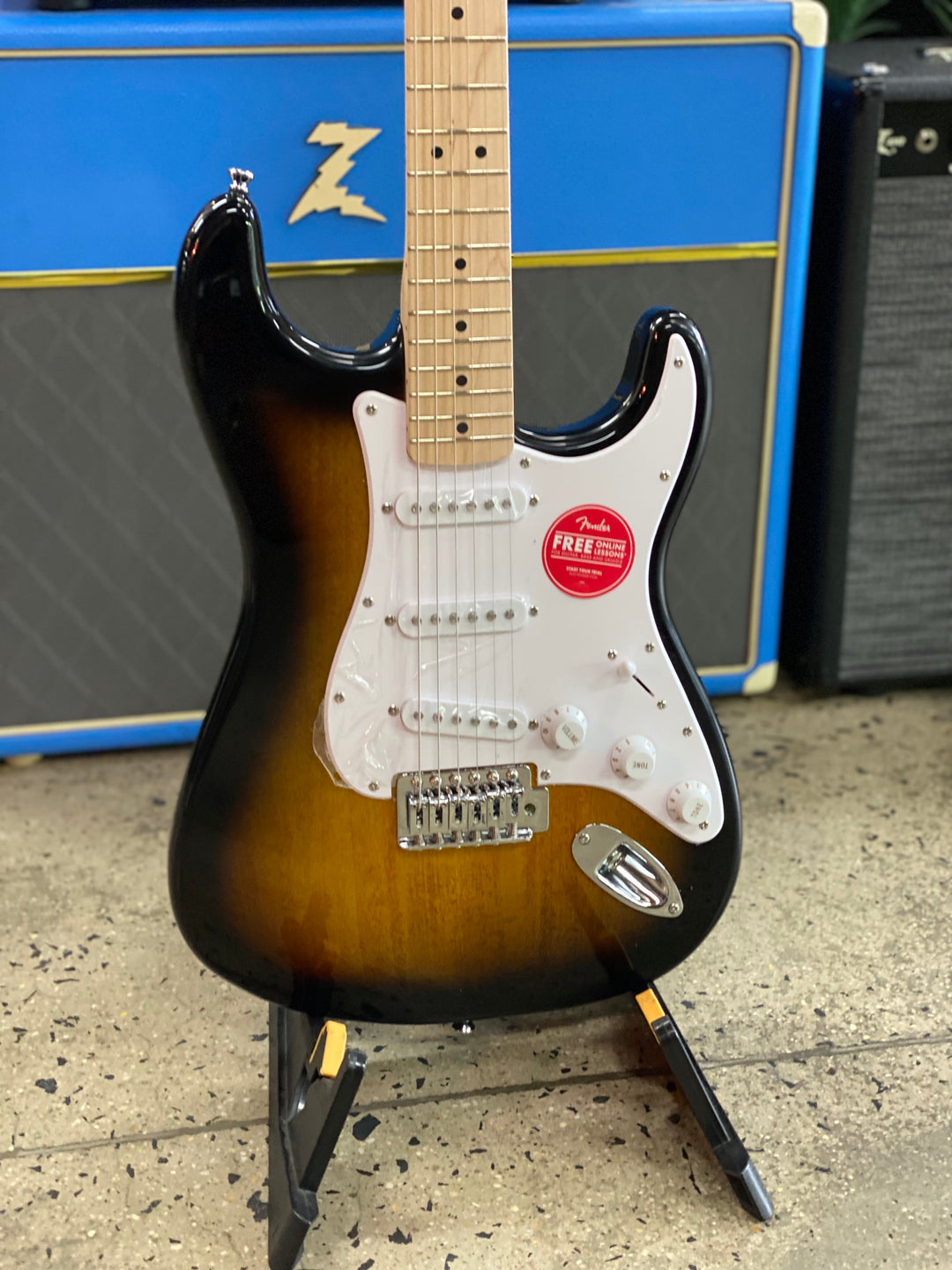 Squier Sonic Stratocaster | 2-Colour Sunburst