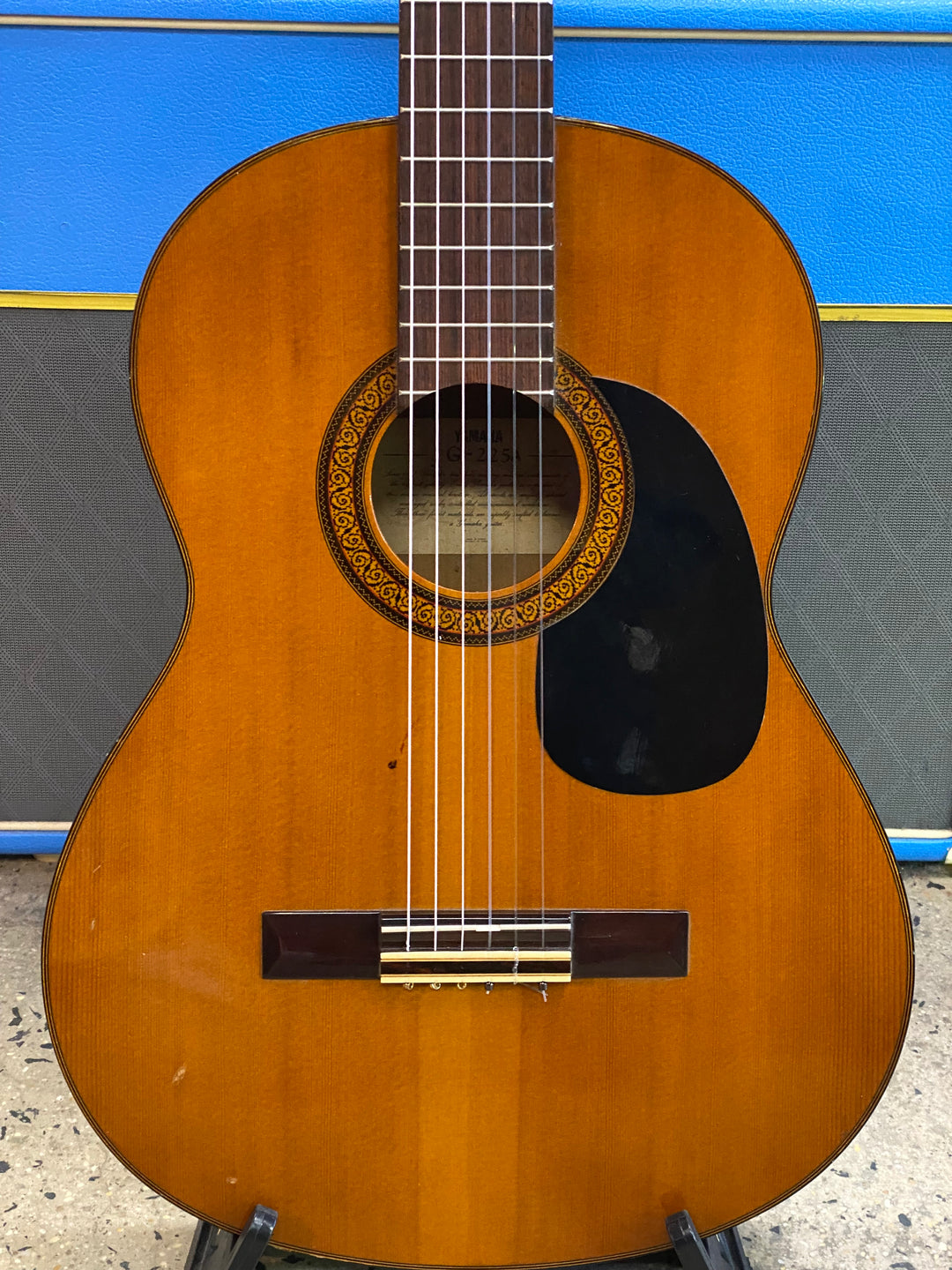 Yamaha G-225A Classical Guitar w/bag ***pre loved***