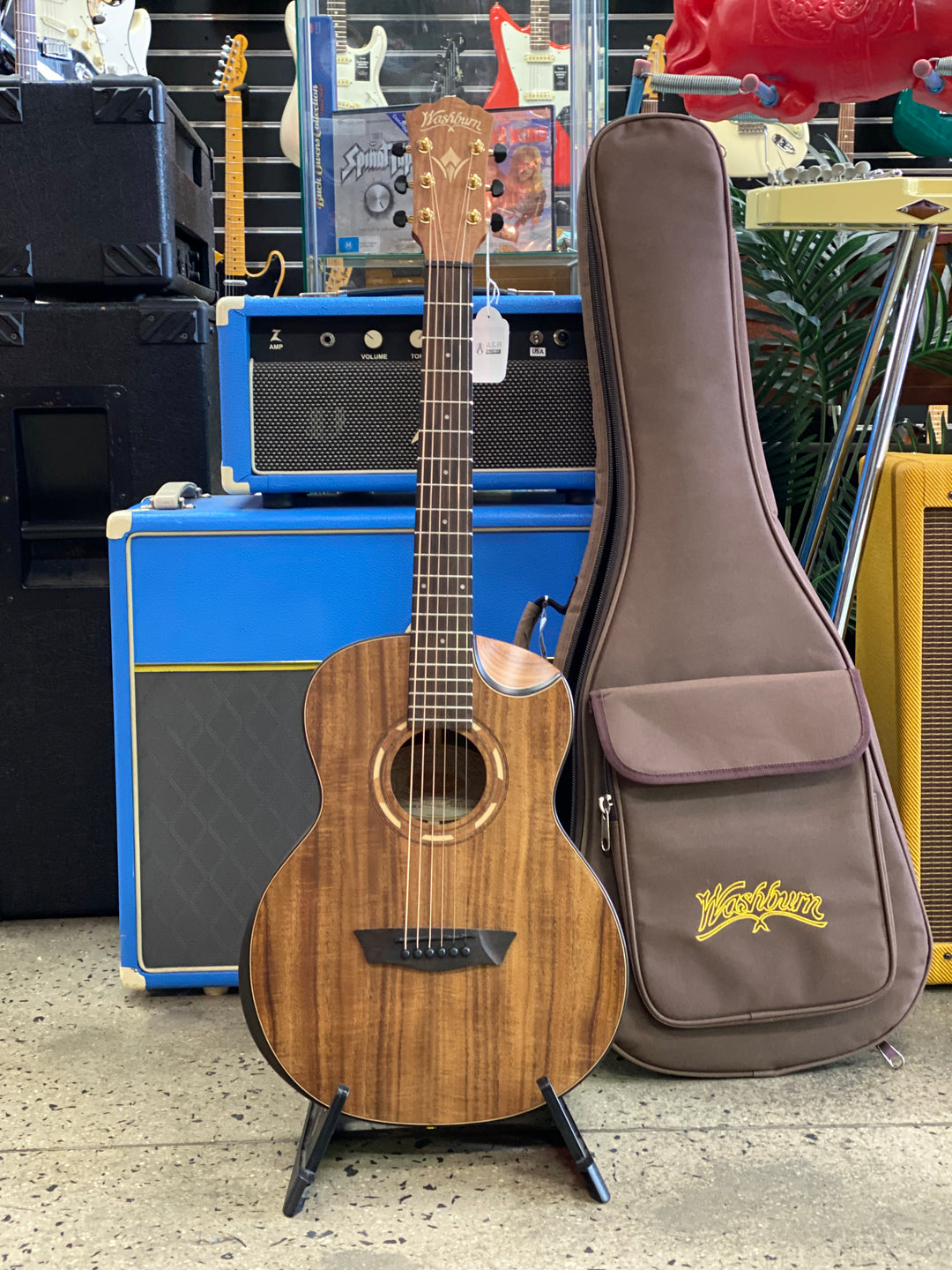 Washburn Acousitc G-Mini Koa WCGM55K-D w/bag ***Pre Loved***