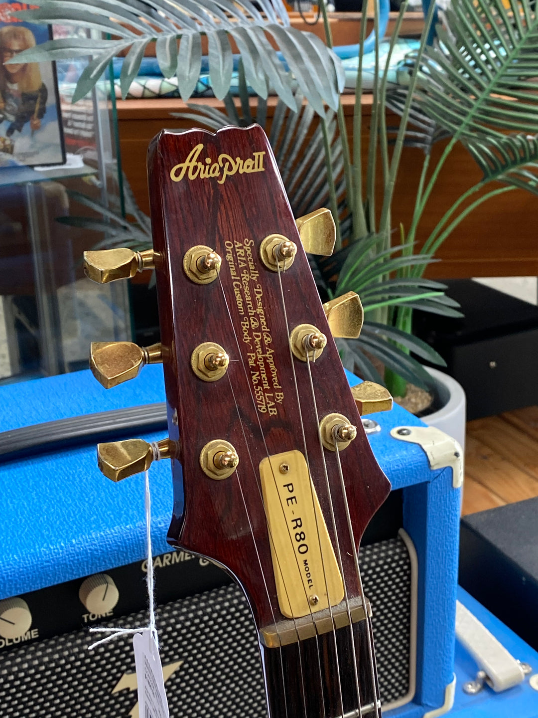 Aria Pro II 1984 PE-R80 Electric Left Hand w/bag