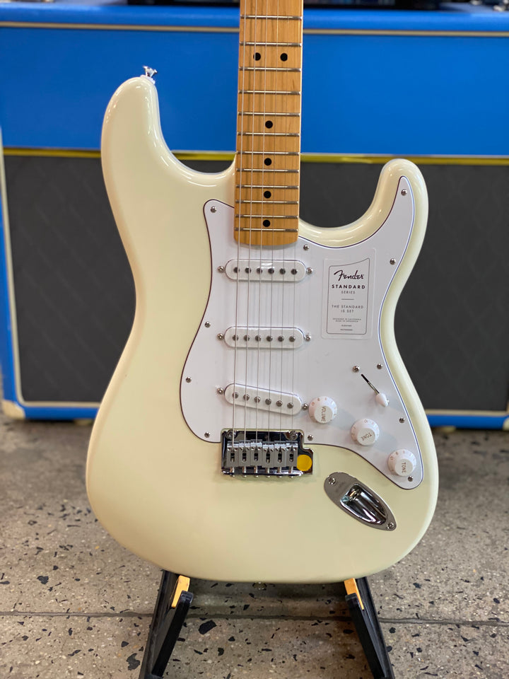 Fender Standard Stratocaster | Olympic White
