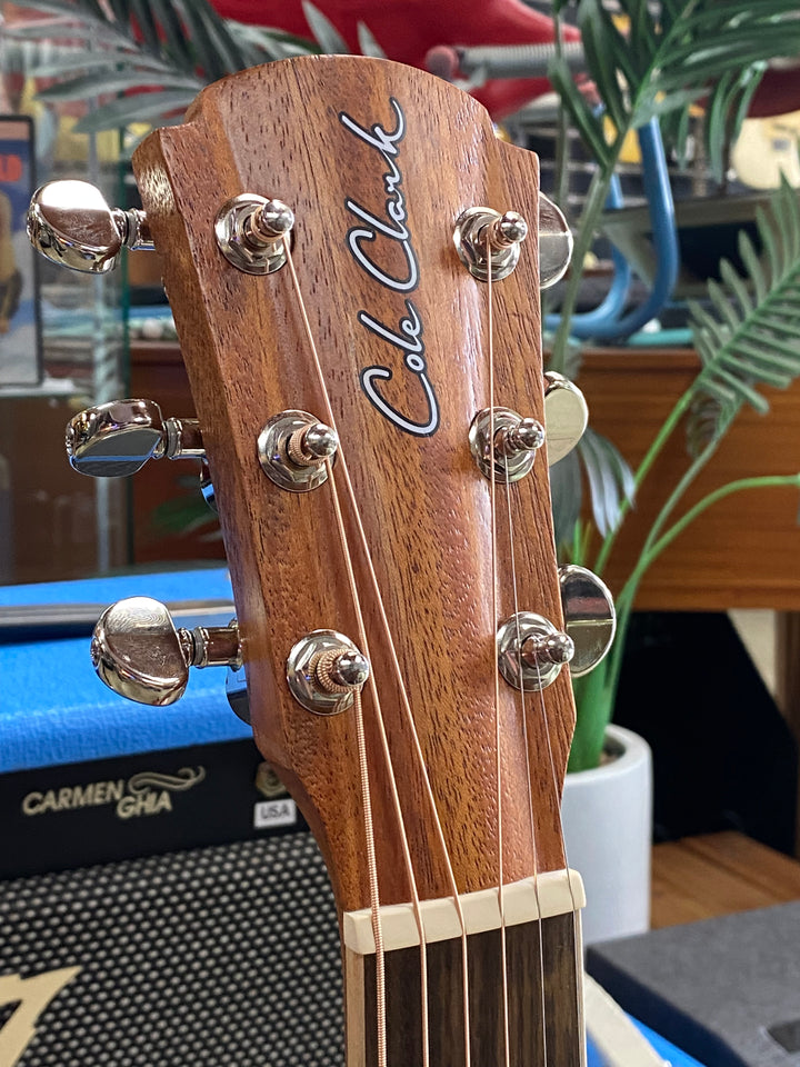 Cole Clark Studio Parlour Bunya Top Queensland Maple