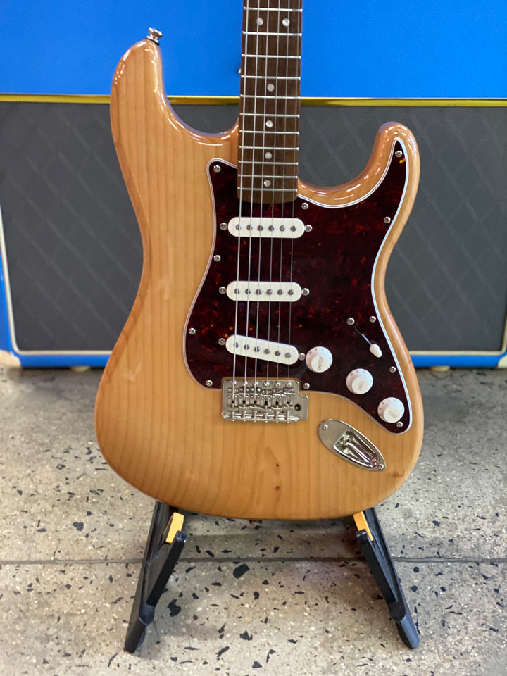 Squier 2022 Classic Vibe 60's Strat w/bag ***Pre Loved***