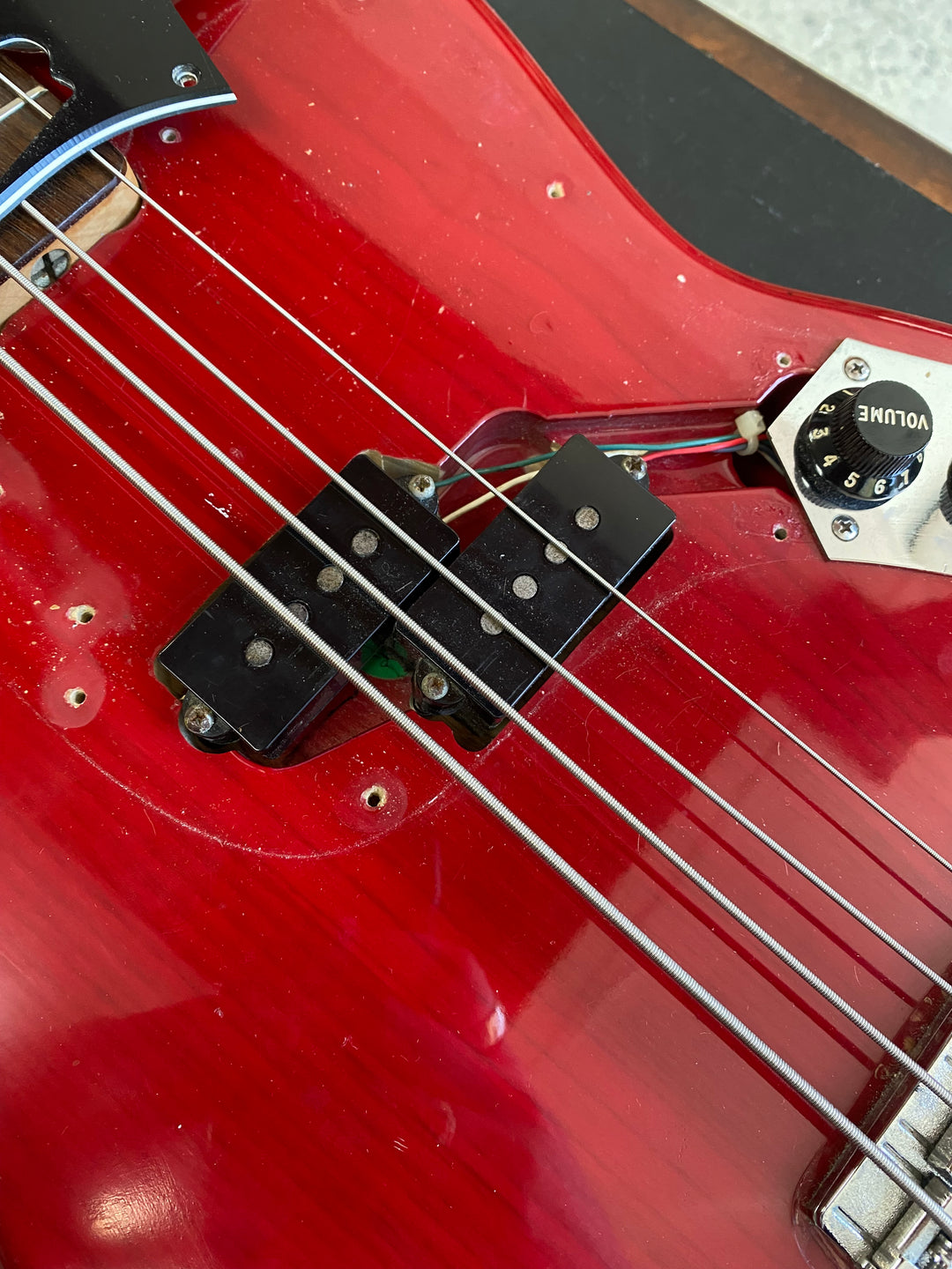 Fender 1981 Musicmaster *Modded w/case | Transparent Red