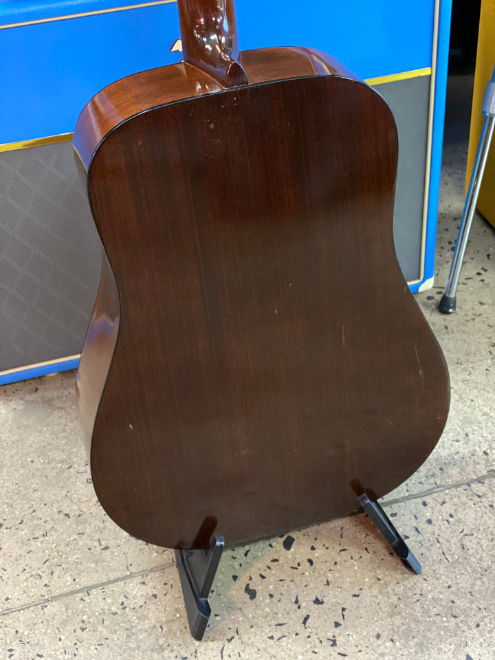 Martin USA 1972 D-18 Acoustic W/case Pre Loved