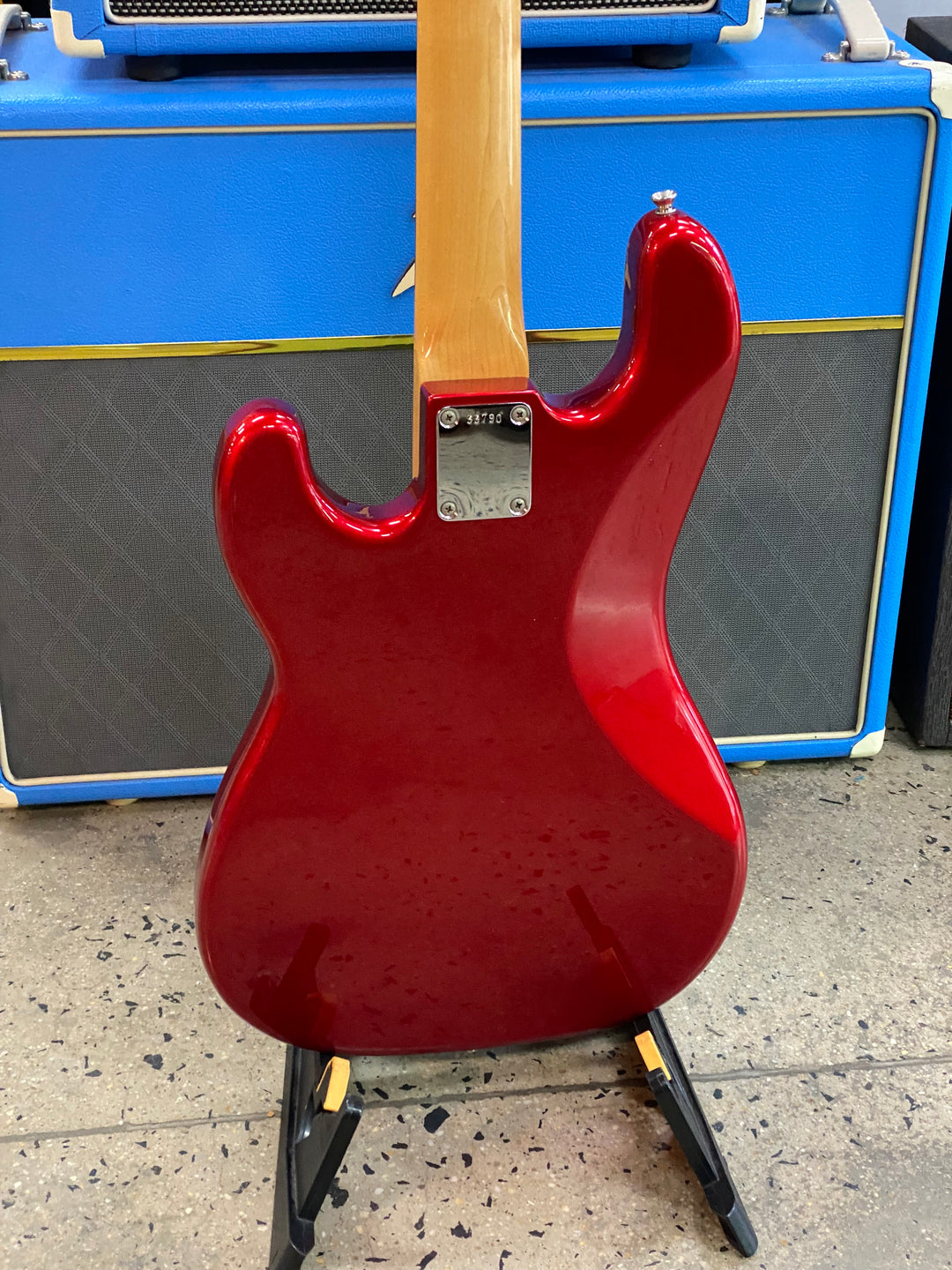 Seymour Duncan Fretless MIJ Traditional P Bass w/bag | Candy Apple Red ***pre loved***