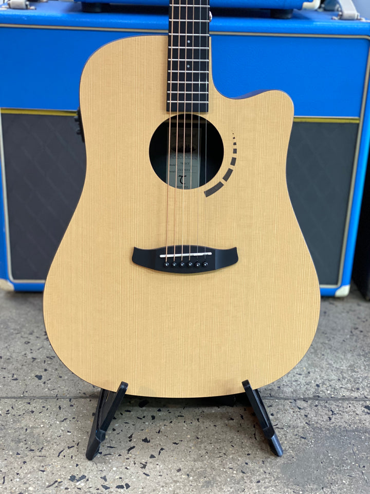 Tanglewood Metropolitan TM5CE Dread CE Koa HPL Acoustic Electric