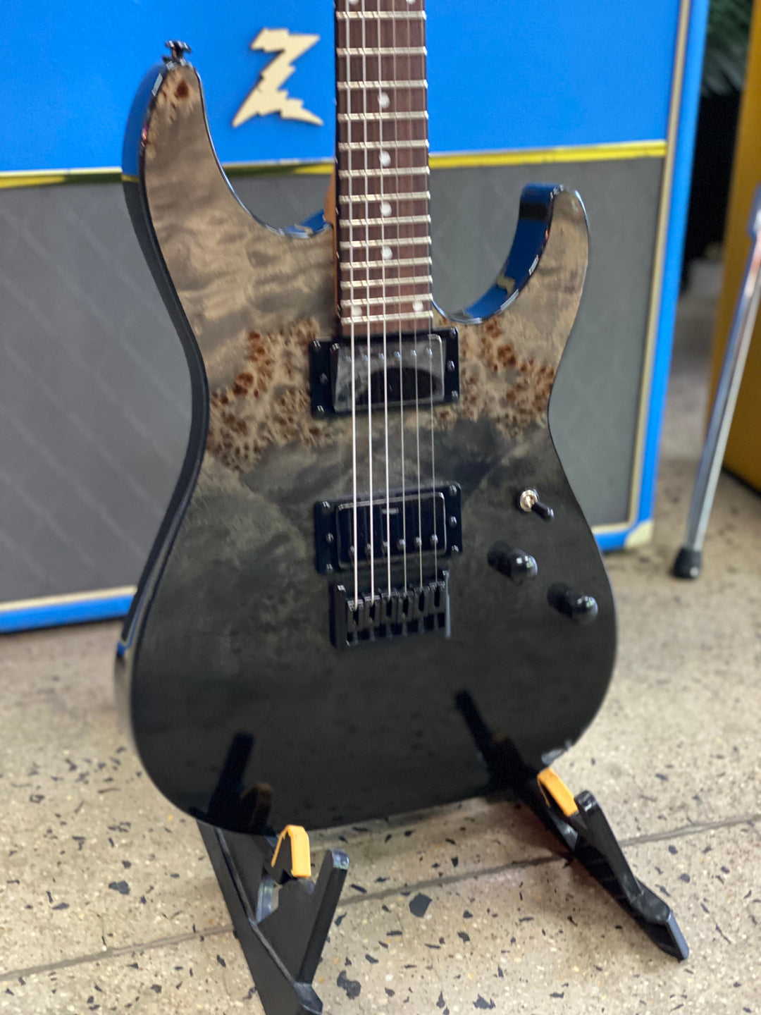 Schecter C-1 Standard Black Burst ***pre loved***