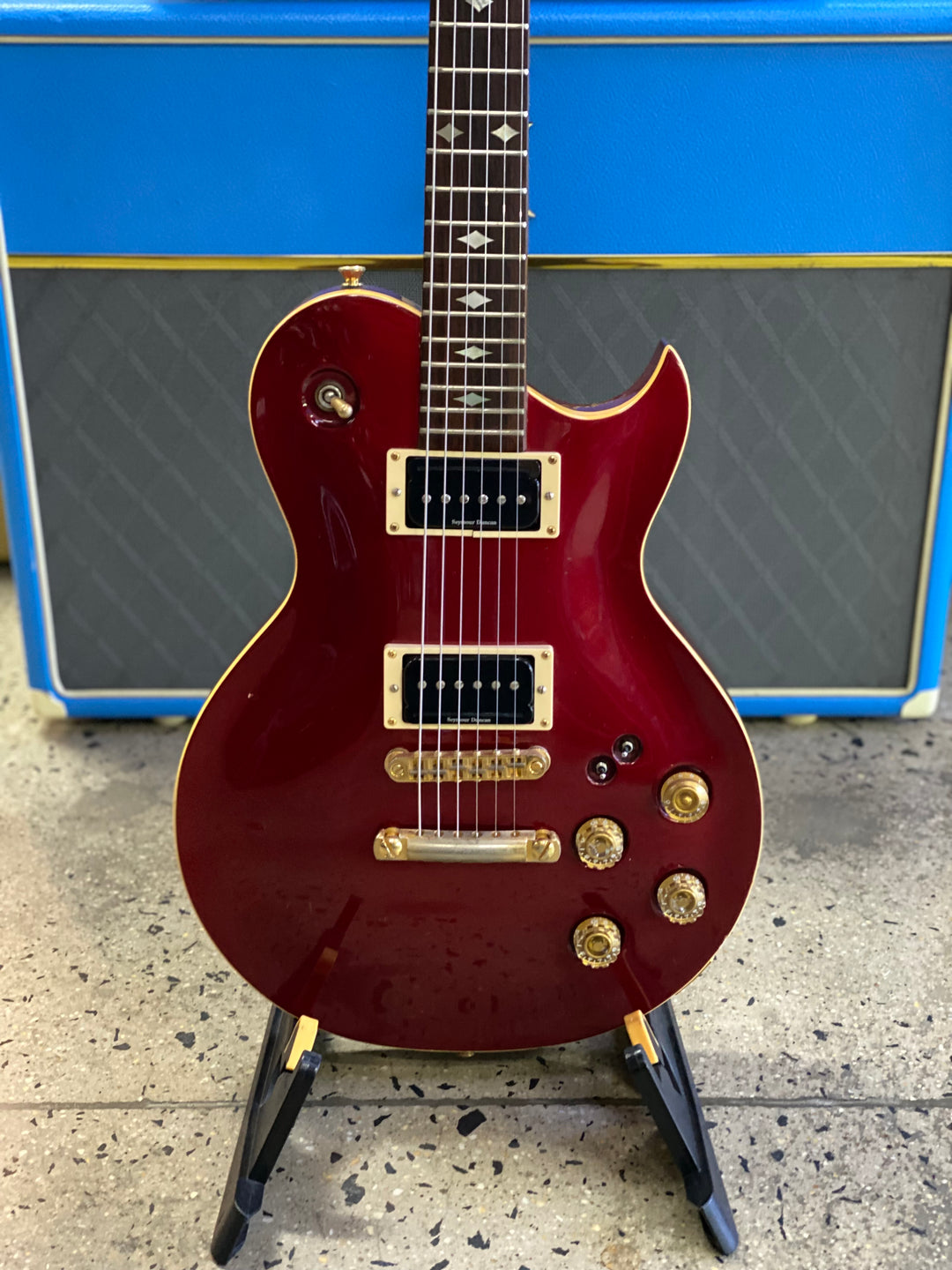 Aria Pro II PE-R60 Vintage Singlecut W/mods and bag | Red ***Pre Loved***