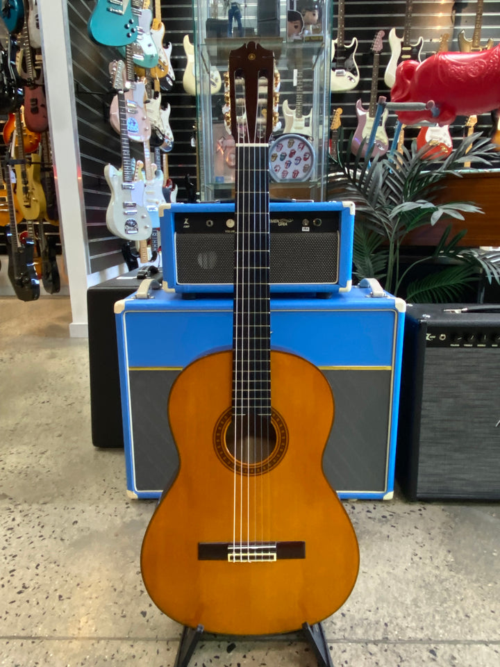 Yamaha CG-130 Classical Guitar w/case ***Pre Loved***