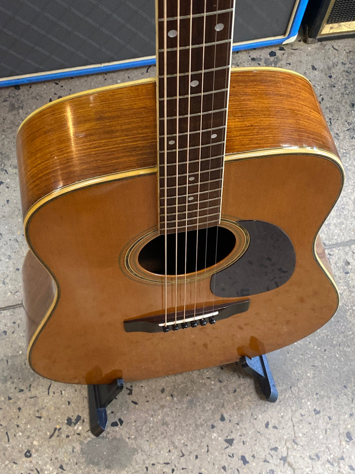 Morris W-30 Acoustic Guitar w/case ***pre loved***