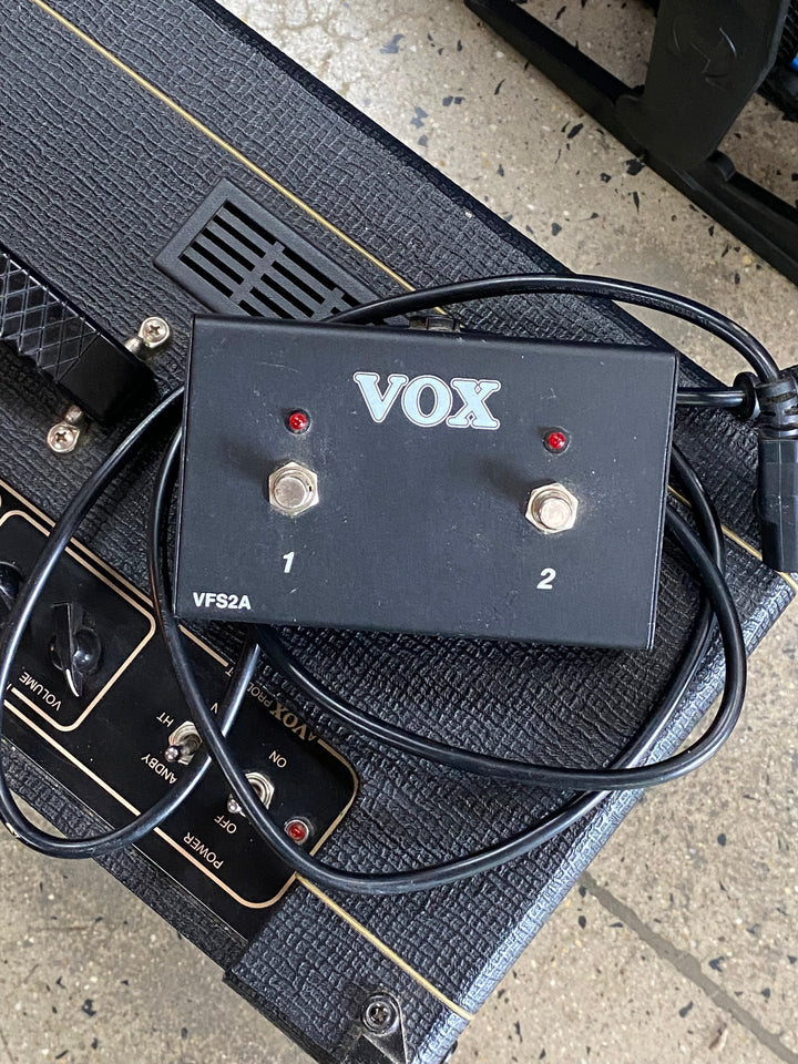 VOX AC15C1 Guitar Amplifier w/footswitch ***Pre Loved***