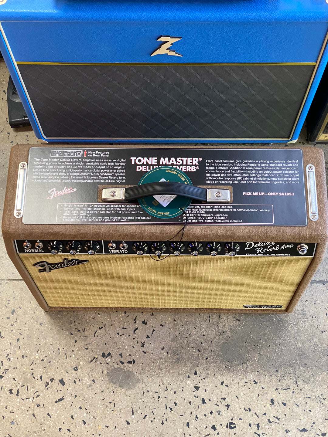 Fender FSR Tonemaster Deluxe Reverb Amplifier | Cocoa Nubtex