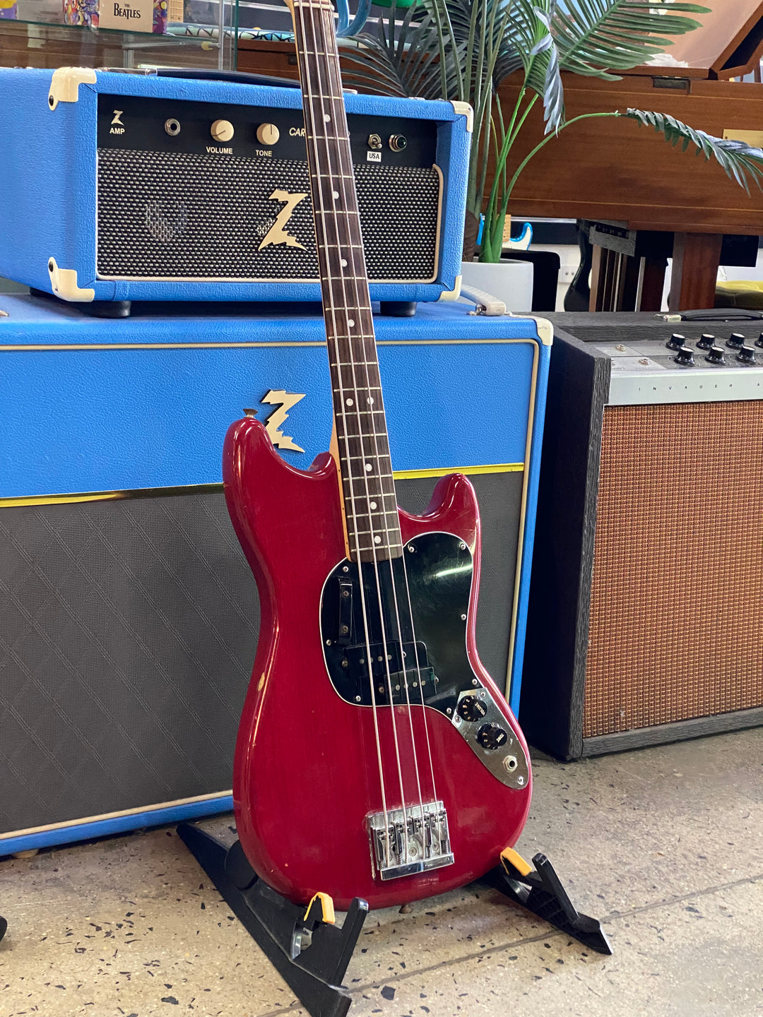 Fender 1981 Musicmaster *Modded w/case | Transparent Red
