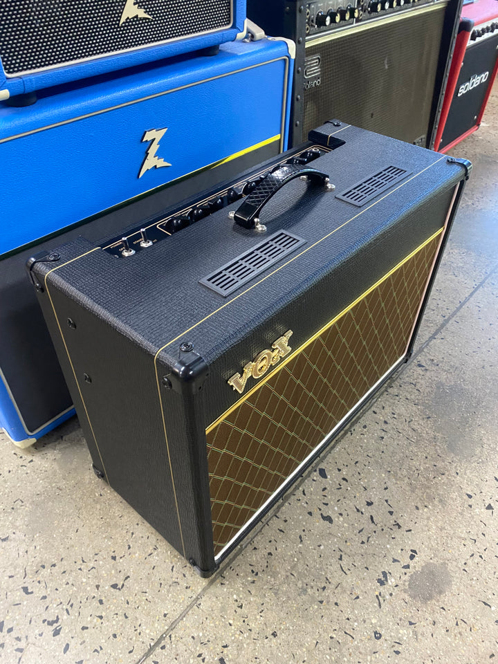 Vox AC15C1 15w Tube Amp Combo W/Celestion G12M Greenback ***Pre Loved***