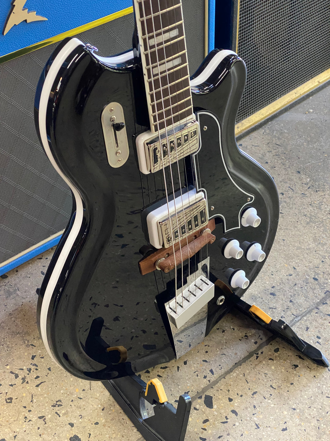Supro 2017 Americana Series Coronado II Jet Black ***pre loved***