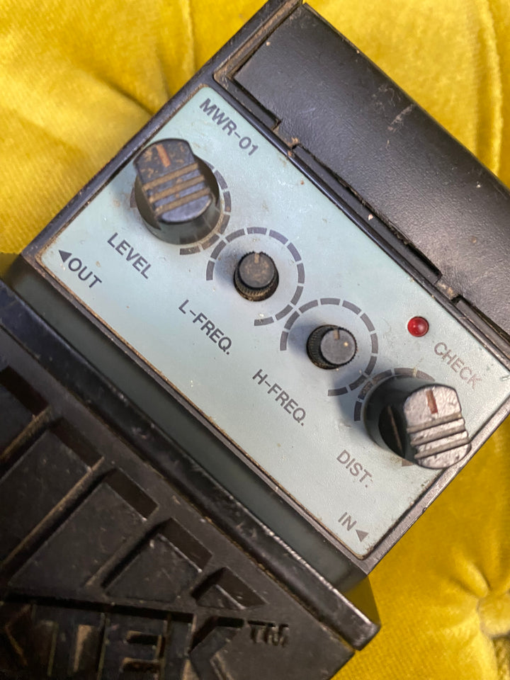Rocktek Metal Worker Distortion Pedal MWR-01 ***pre loved***