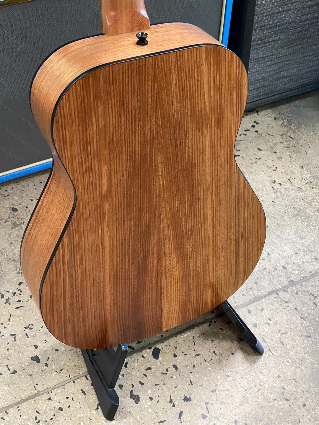 Pratley Mini OM SNCE Blackwood B/S and Blackwood top