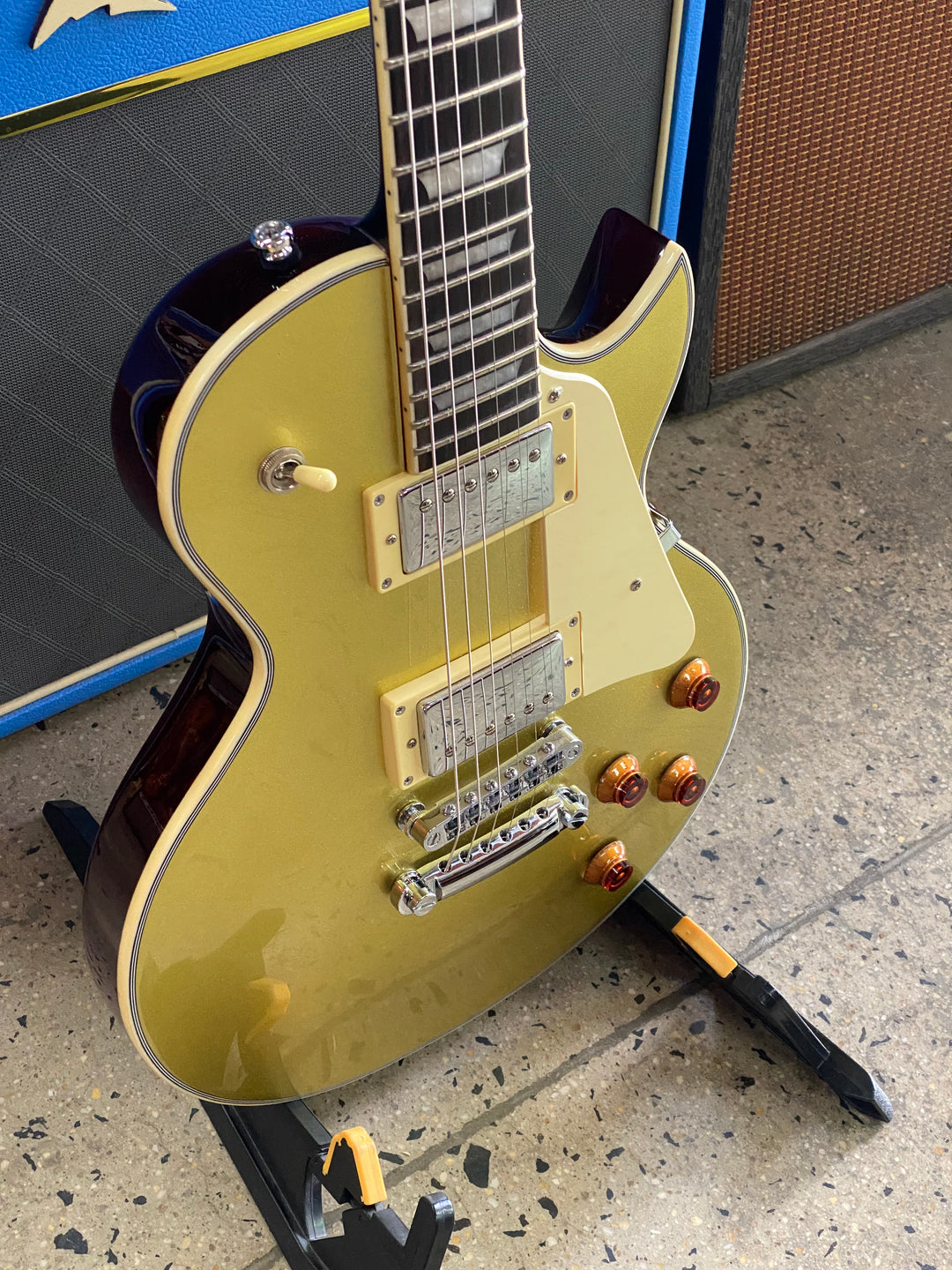 Sire L7 GEN 2 Larry Carlton Signature Single Cut Goldtop W/bag ***Pre Loved***