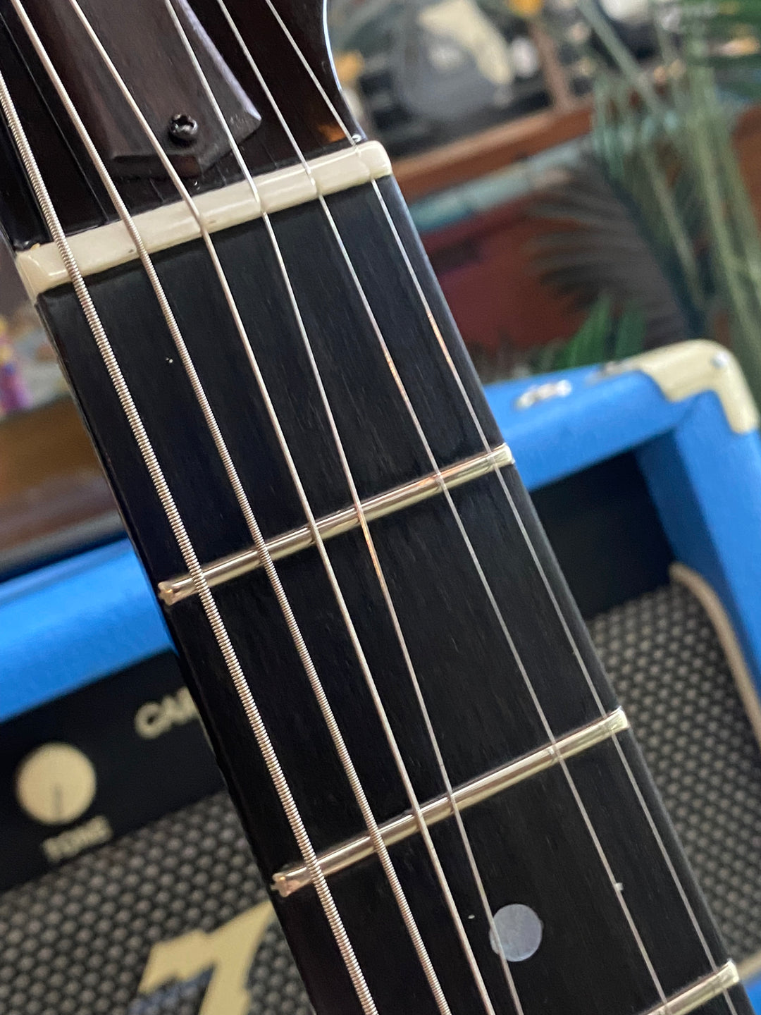 Eastman ROMEO-LA Thinline Archtop Electric Guitar P-90's Celestine Blue W/case ***Pre Loved***