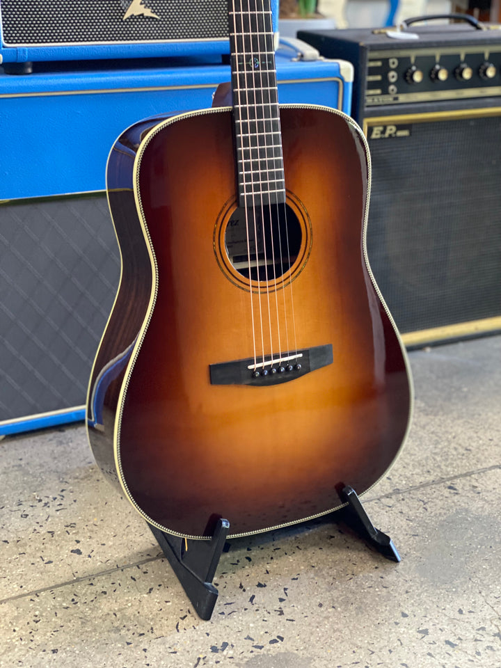 Alvarez LD70E Laureate Dreadnought Acoustic/Electric | Sunburst