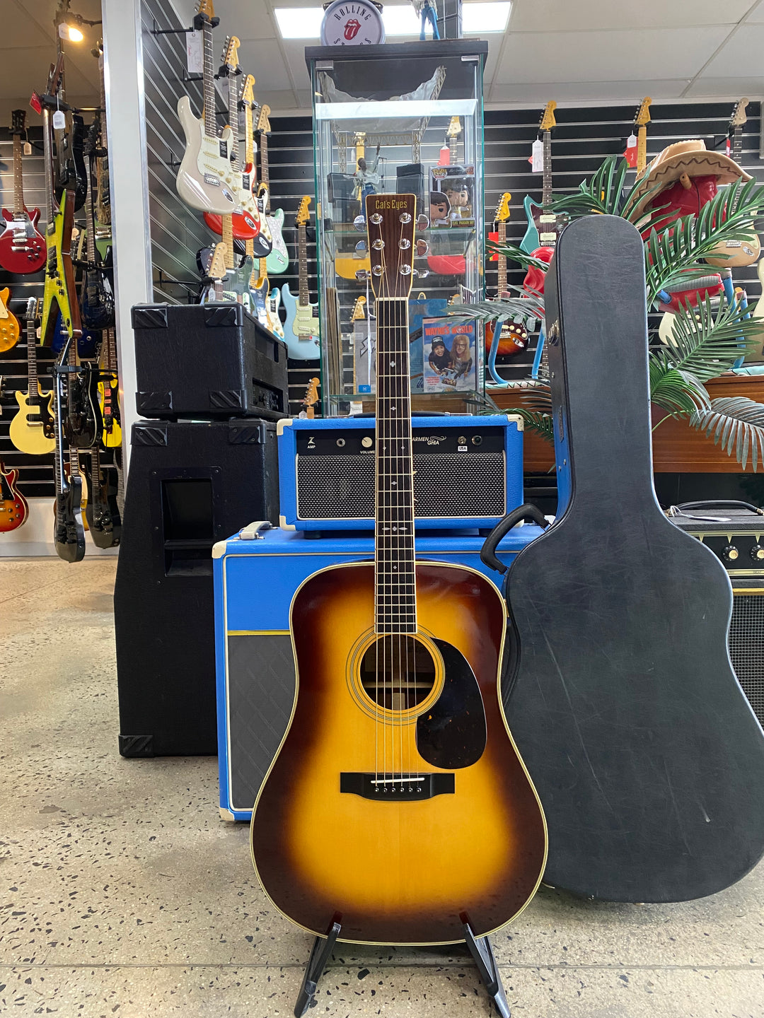 Tokai Cats Eyes MIJ CE-350 ST Dreadnought Sunburst W/case **Pre Loved**